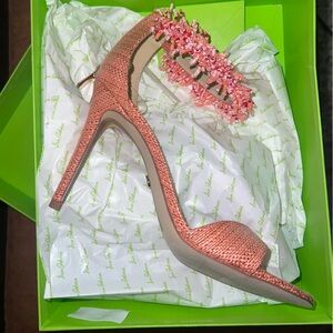 Gillie Ankle Strap Sandal (Women)
Sam Edelman Size 11 Color: Stucco Pink